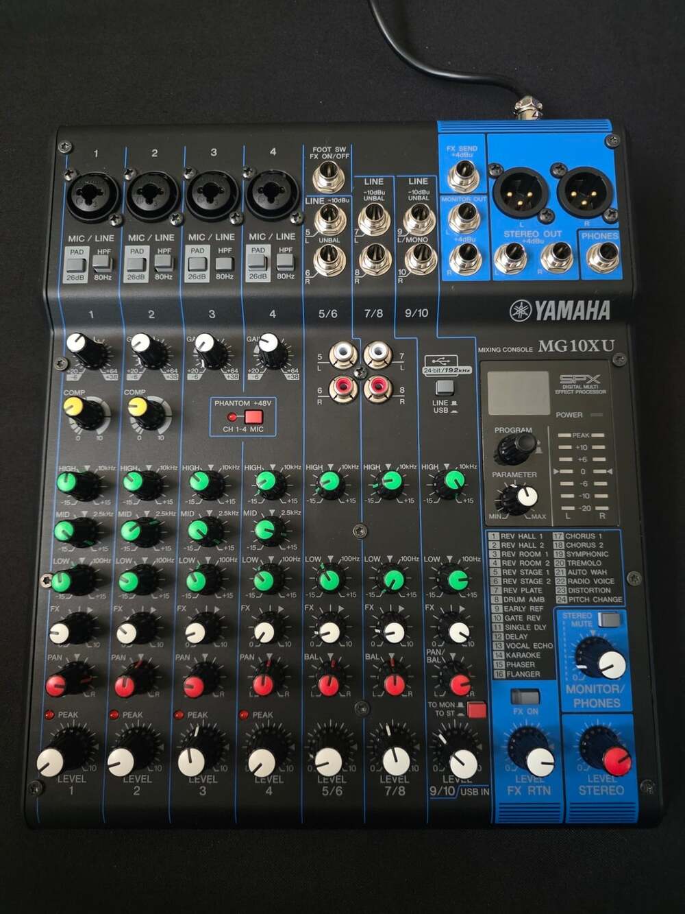 Yamaha MG10XU 10-Channel Mixer with USB and FX
